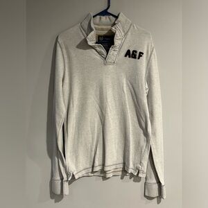 Men’s Abercrombie Sweatshirt - Size Medium